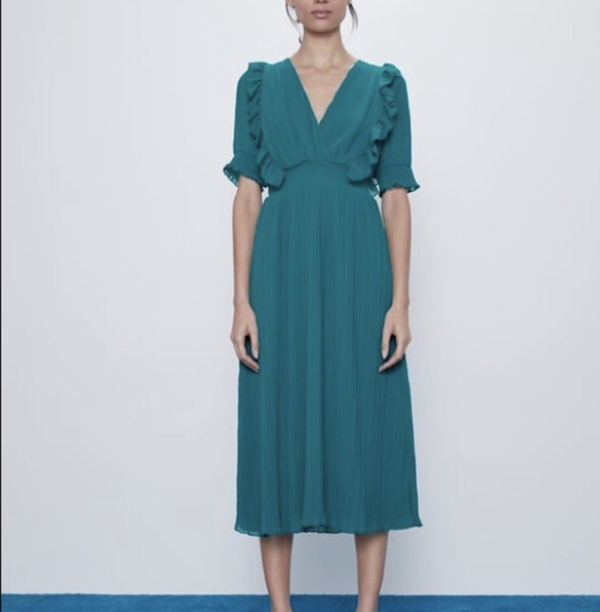 Zara Emerald Green Pleated Midi Dress Size Medium | eBay Zara Emerald Green Pleated Midi Dress Size Medium | eBay
