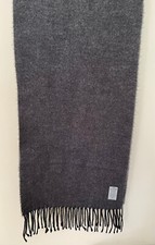 Dockers fringe Scarf 68"x12" 100 Acrylic solid dark grey Made in Italy