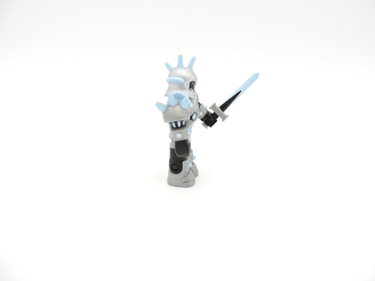 Korblox General knight figure CHAMPIONS OF ROBLOX Jazwares 2.75