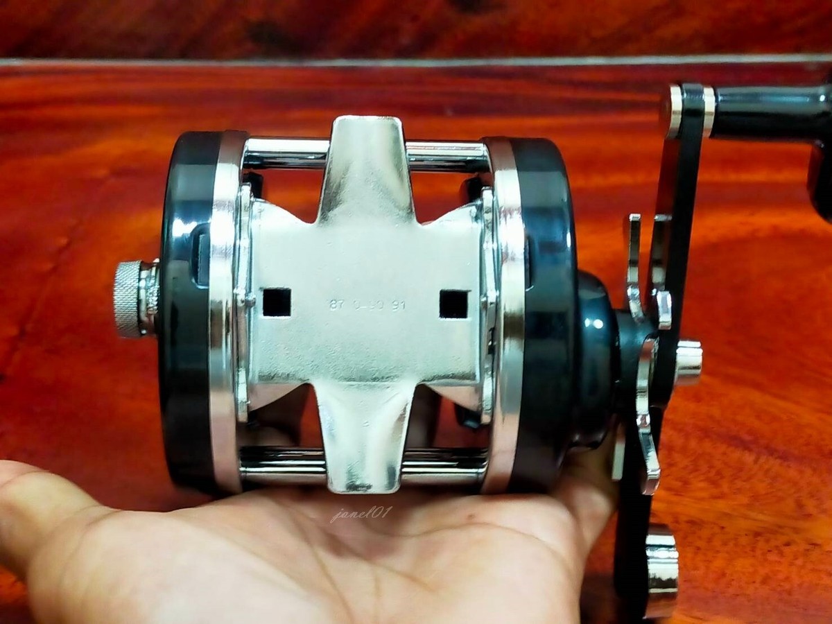 Abu Garcia Ambassadeur 9000C Vintage Fishing Reel With Box | eBay