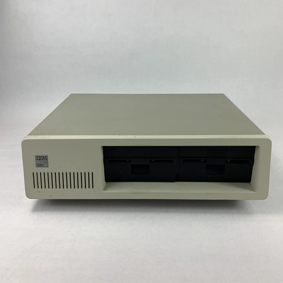 IBM 5150 Personal Computer Desktop Computer bootet zu Parity Check 1 ohne HDD ohne OS - Bild 2 von 4