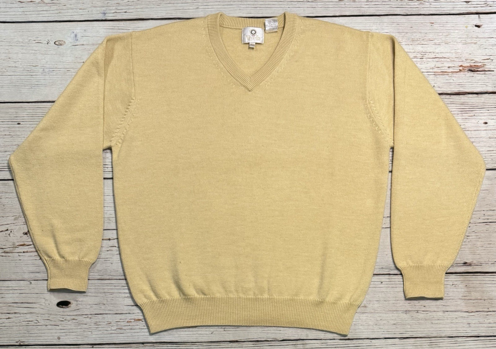 Viyella V-Neck Long Sleeve Sweater 100% Merino Wool Men’s Sz M Yellow