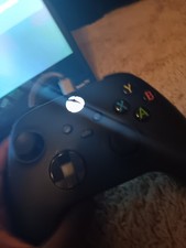 xbox one controller battery charged black,good conditon