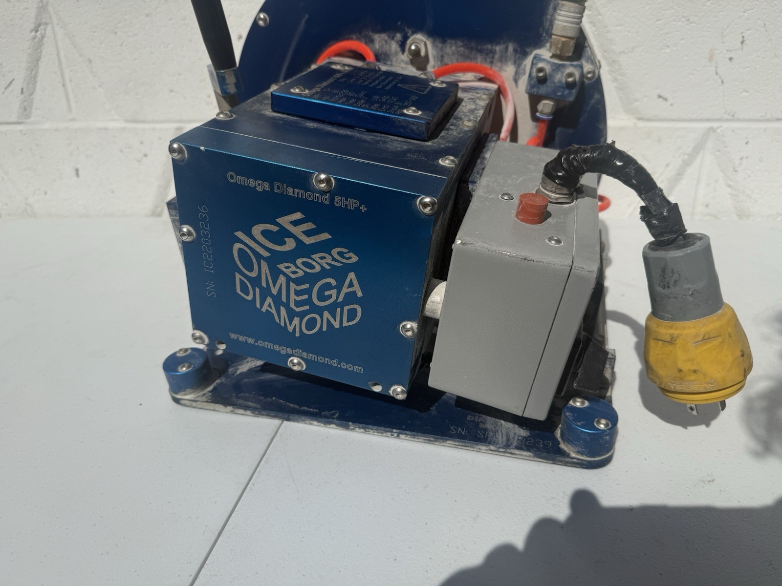 Blue Ripper 5HP BRS Rail Saw OMEGA DIAMOND CO