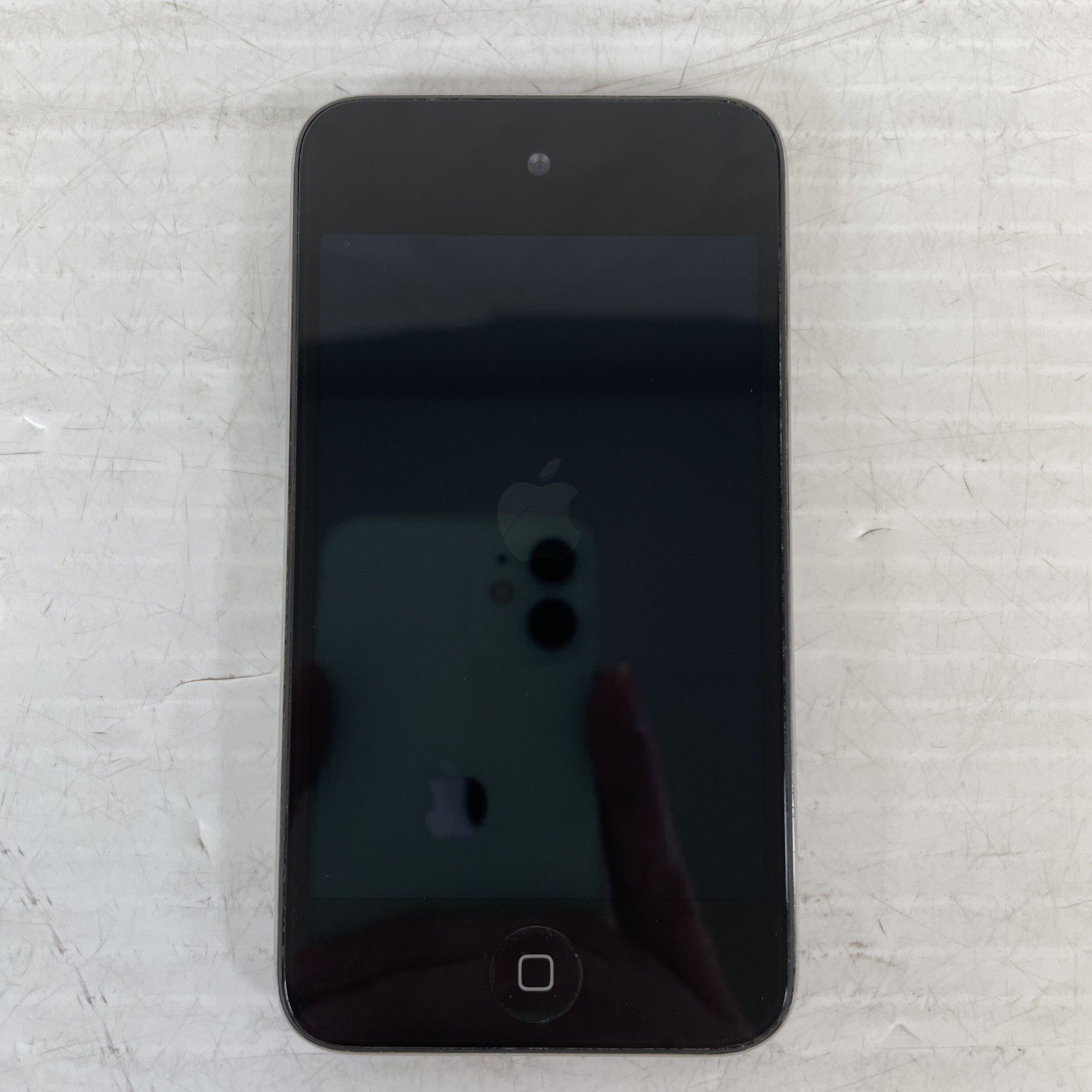 Apple iPod Touch 4th Generation 8GB A1367 Working Good Condition