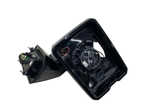 2023-2025 HUMMER EV FRONT RIGHT DOOR MIRROR W/CAMERA *W/O GLASS/CRACKED HOUSING*