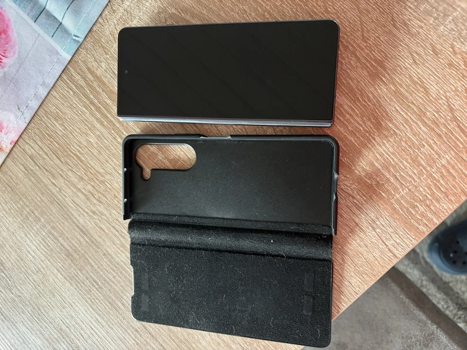 Samsung Galaxy Z Fold 5 512GB Phantom Black Ohne SIM Lock - Bild 3 von 4