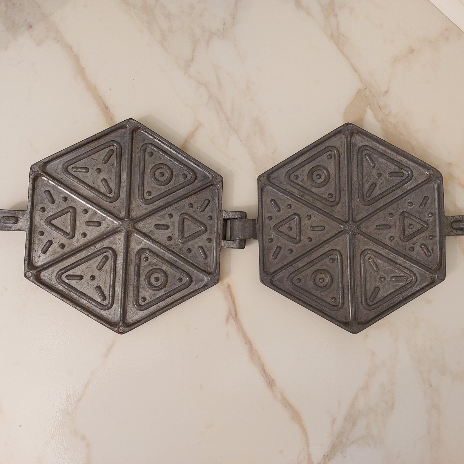 Vintage Soviet Aluminum Waffle Iron Press for Homemade Baking-image