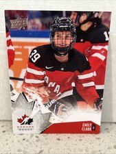 2015 Upper Deck Team Canada Women Emily Clark Hockey Card