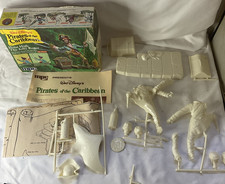 MPC Disney Pirates of the Caribbean model kit HOIST HIGH THE JOLLY ROGER VTG MPC Disney Pirates of the Caribbean model kit HOIST HIGH THE JOLLY ROGER VTG