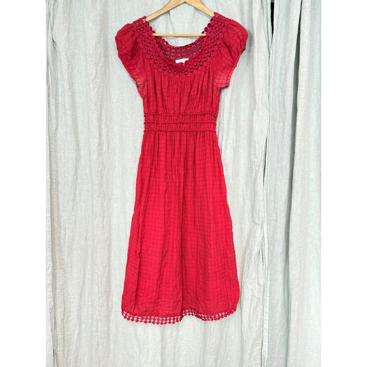 sachin and babi light blue dress Shop Abercrombie & Fitch high neck drop waist midi dress in red on Sale at  BeyondStyle – Get 20% Off Abercrombie & Fitch high neck drop waist midi  dress in red with