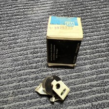 Gm 3976220 Carburetor Choke Thermostat 1970 Chevy Pickup Nos Gm 3976220 Carburetor Choke Thermostat 1970 Chevy Pickup Nos