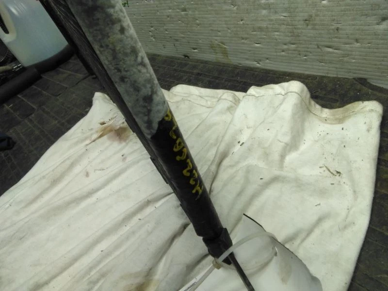 Конденсатор переменного тока немецкая модель R подходит для гольфа 15–19 1496125 - Изображение 2 из 4