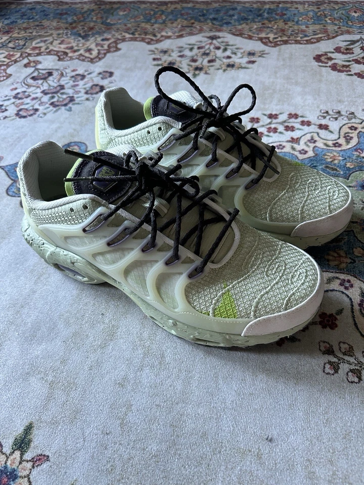 Nike Air Max Terrascape Plus Phantom Vivid Green SIZE 42.5 - Image 4 of 4