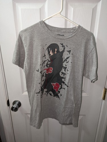 Naruto Shippuden Itachi Uchiha Men’s T Shirt Grey Graphic Tee - Size Medium - 第 1/5 張圖片