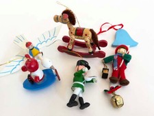 LOT OF 5 VINTAGE WOODEN CHRISTMAS ORNAMENTS