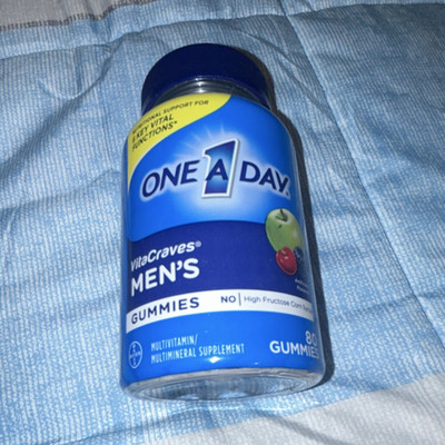 One A Day Men's Multivitamin Gummies 80 Apple Flavor No High Fructose Corn Syrup