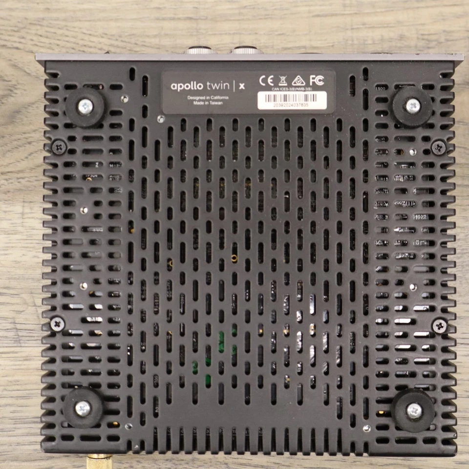 Interfaz de audio Thunderbolt Universal Audio Apollo Twin X DUO Heritage Edition Foto 2 de 2