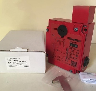 XCSE7311 Metal Shell Insert Type Safety Switch XCS-E7311