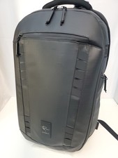 Nomatic McKinnon 35L Camera Backpack, Excellent Cond. w/ Tags Extra Dividers