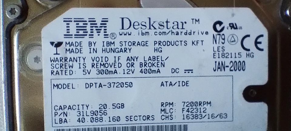 Hard Disk 20 GB IBM DPTA-372050 interfaccia IDE - Immagine 2 di 3