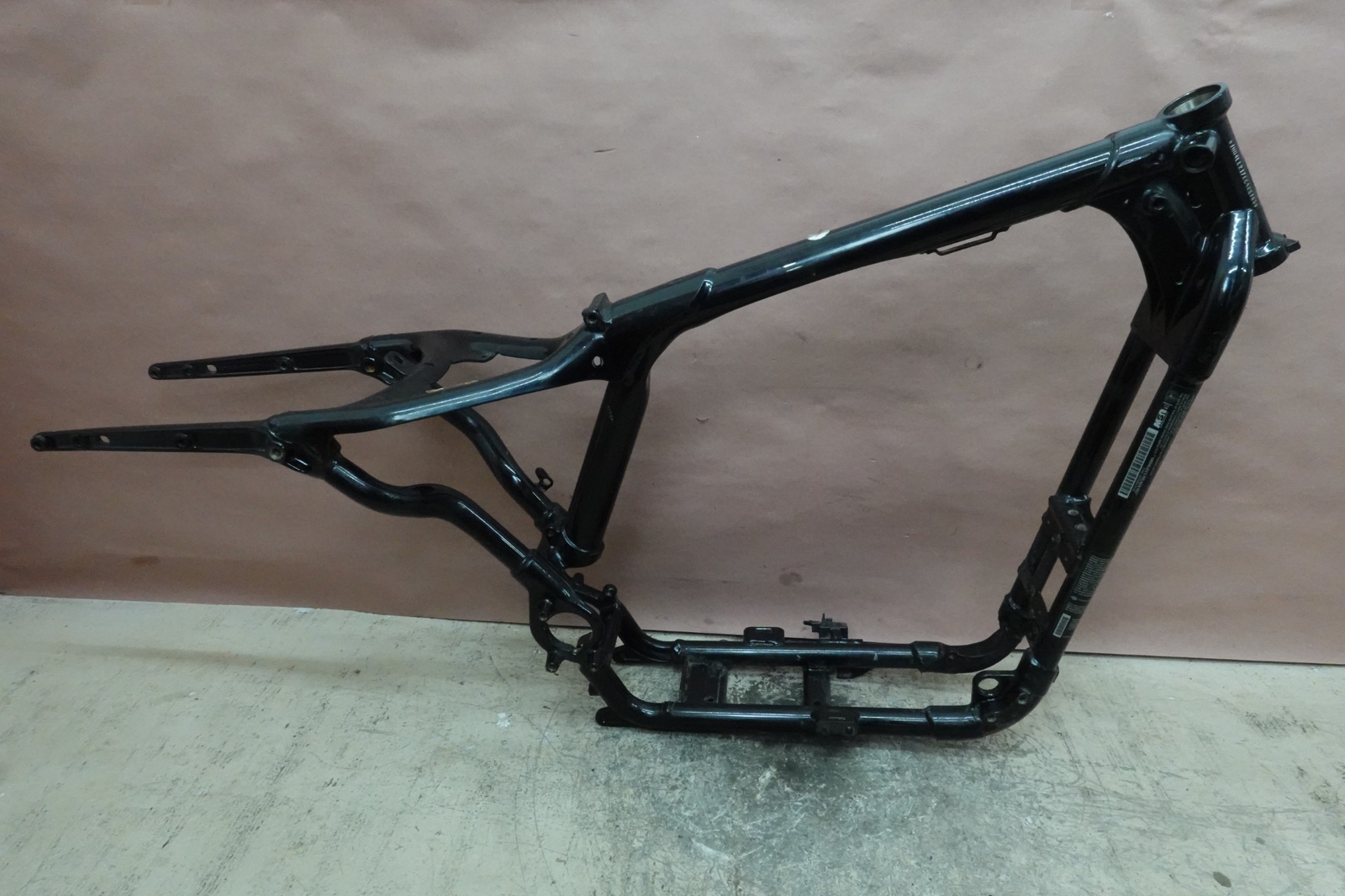 2009-2021 Harley Davidson Iron 883 XL883N Main Frame Chassis