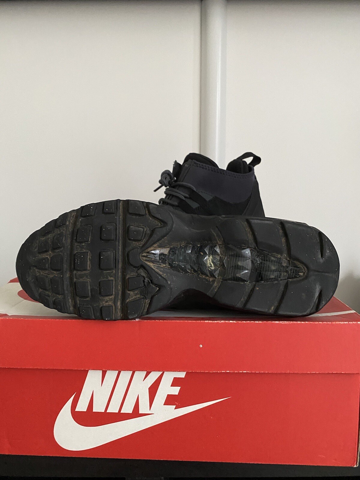 nike air max 95 sneakerboot triple black