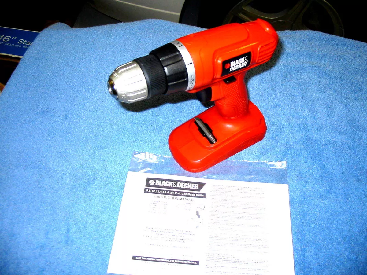 Black Decker 18 V olt Cordless Drill Driver GC1800 W/PIN CONNECTOR