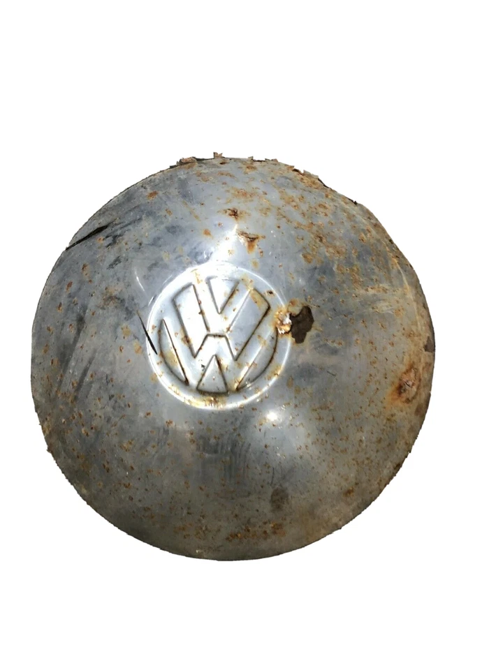 1965 VW VOLKSWAGEN BEETLE OEM WHEEL COVER CENTER CAP WHEEL COVER - Image 2 of 4
