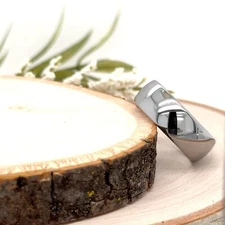 8mm Silver Tungsten Carbide Engraved Ring High Polished Edges Unisex Modern Band