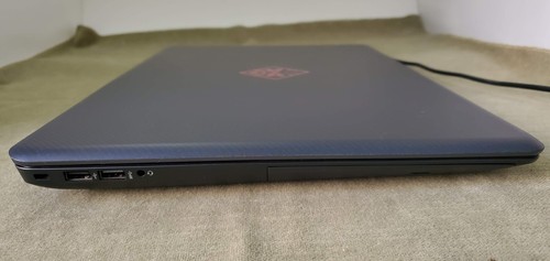 Omen HP Bang & Olufsen Model 17-w033dx Laptop Core i7-6700HQ 2.6GHz 12Gb 1Tb HD - Picture 4 of 18