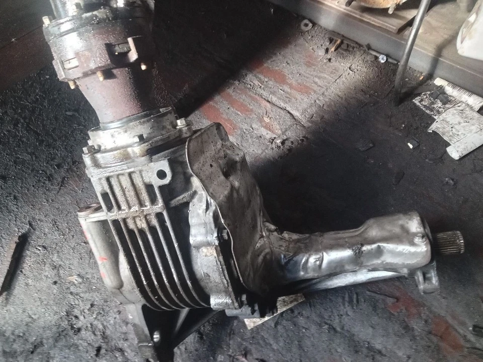 Transfer Case 2.4L Fits 10-17 EQUINOX 383597 - Image 2 of 4