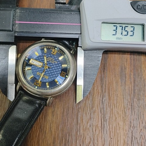 Vtg Benrus Quartz Silver Gold & Blue Color Face & DAY/DATE BNW718 - Picture 18 of 21