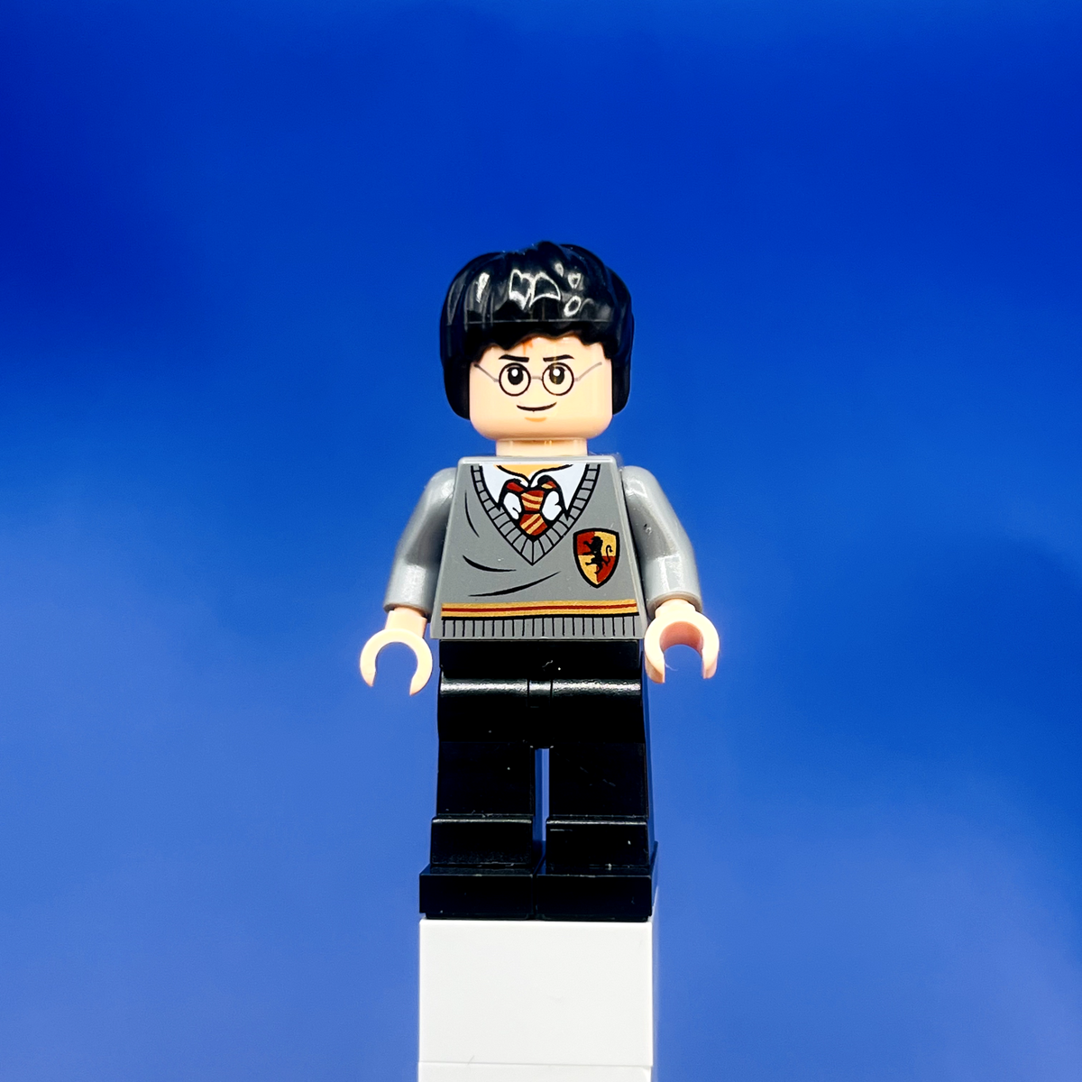 LEGO Harry Potter Minifigure Harry Potter Gryffindor Stripe hp094