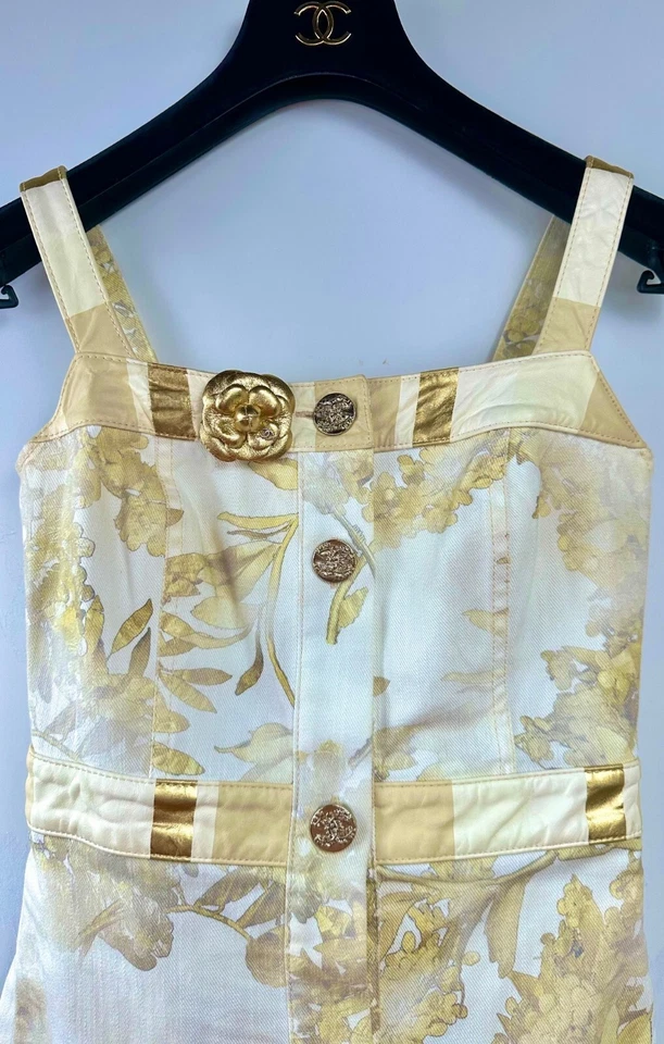 5K Chanel 2018 Greece White Denim Gold Leather Mini Dress 34 36 2 4 Logo 18c S - Image 3 of 4