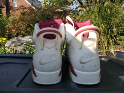 Nike Air Jordan Retro VI 6 Size 8.5 Off White New Maroon