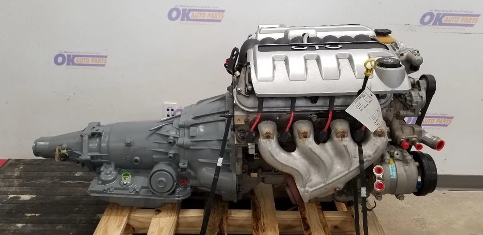 6.0 LS2 ENGINE WITH REMAN 4L60E AUTO TRANSMISSION 2006 PONTIAC GTO PULLOUT SWAP - Imagem 2 de 4