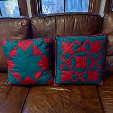 2 - Christmas Quilted Decorative Throw Pillows 16" Square Holiday Decor Cottage