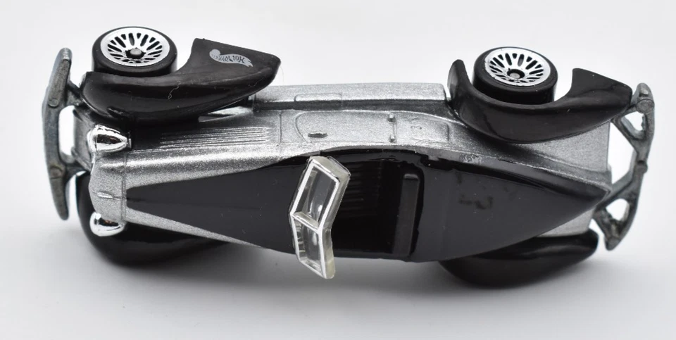 Hot Wheels Classics 1997 Auburn 852 argento - nero, versione europea. LW.... - Immagine 3 di 4