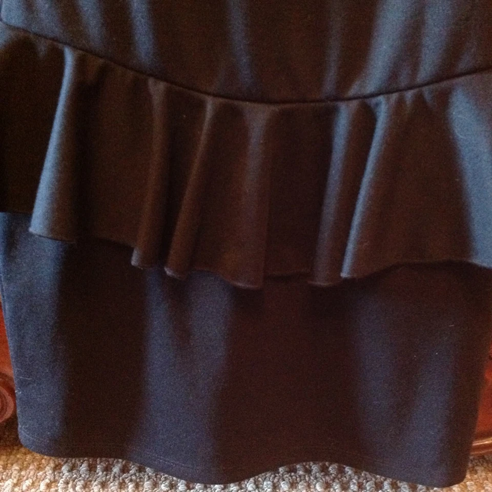 Vestido Sara Sara The Collection Talla 16 Negro Peplum Nuevo con Etiquetas Foto 3 de 4