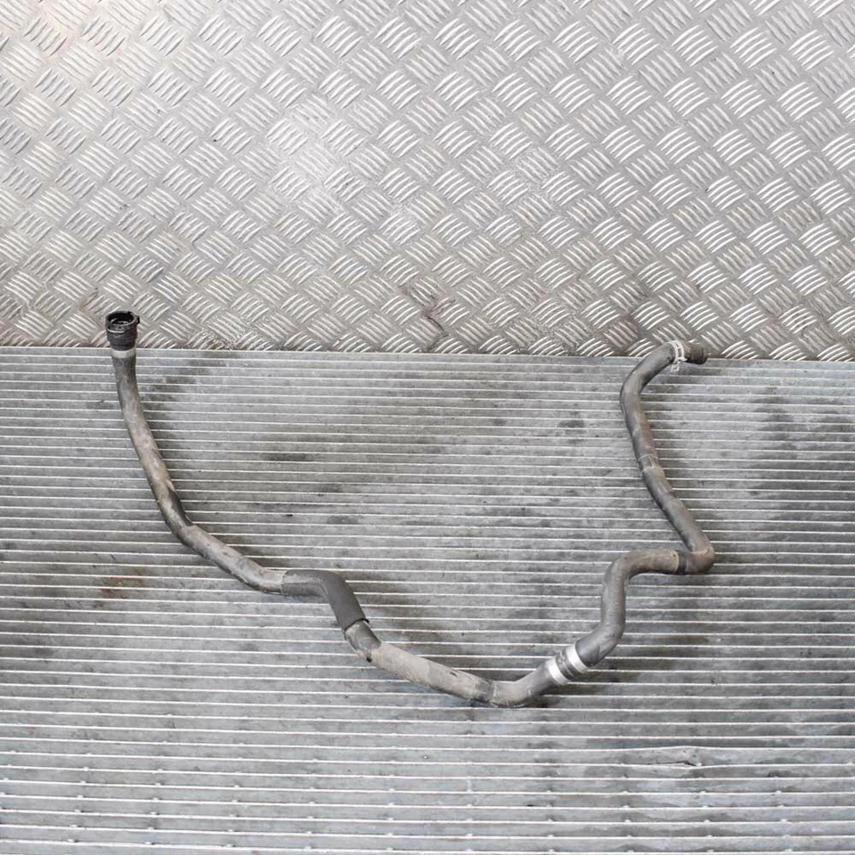 BMW Z4 Roadster E89 sDrive 18 i Durite 9242077 2.00 Petrol 115kw 2013 - Photo 2/4