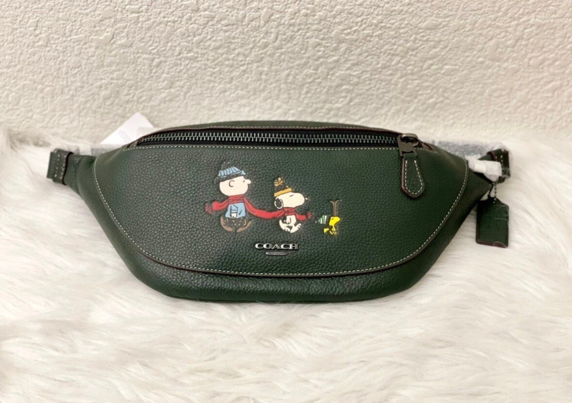 Coach CE618 Coach X Peanuts Warren Belt Bag In Amazon Green
