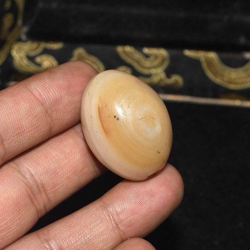 Large Ancient Bactrian Banded Agate Stone Dzi Bead in good Condition