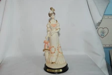 Artmark Marlo Collection Vintage 9 Inch Figurine Victorian Lady With Umbrella