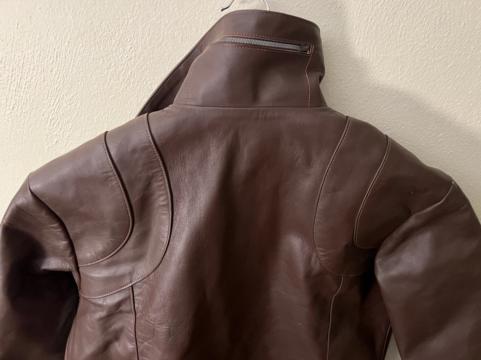 Lost Worlds Cuero Sin Forro Piel de Caballo Talla. 44 instrumentos musicales este/oeste Foto 3 de 4