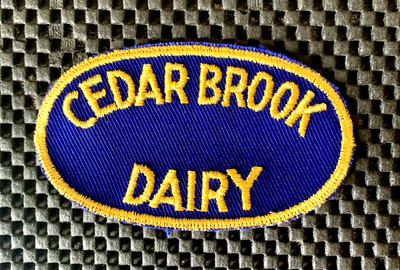 CEDAR BROOK DAIRY SEW ON ONLY PATCH NOW CLOSED MILK PORDUCTS 4'' x 2 1/4'' NOS