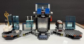 LEGO Marvel: Hulk's Helicarrier Breakout (6868) 100% complete with comic