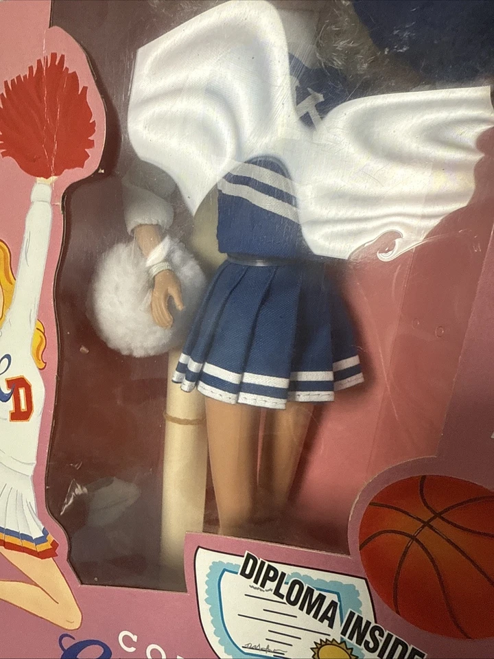 Muñeca animadora universitaria U of Kentucky Wildcats con título nueva en caja de colección rara Foto 4 de 4