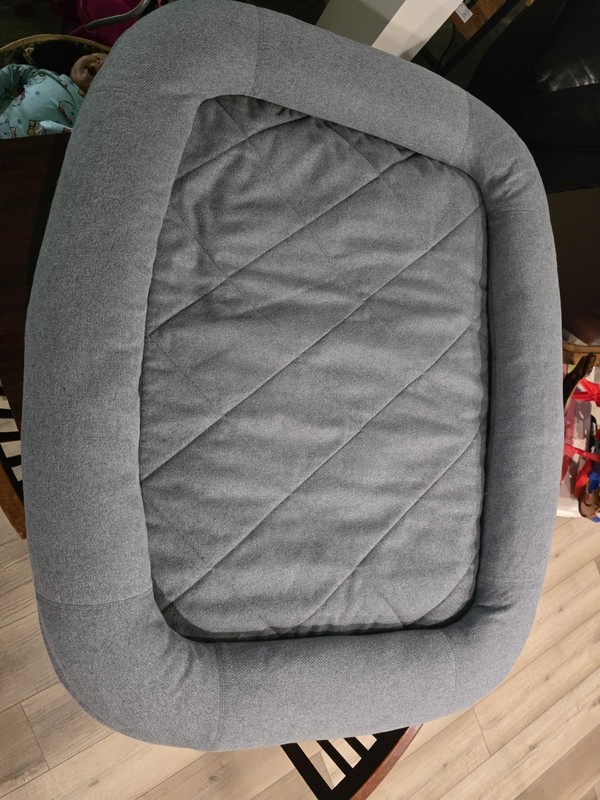 NEW SOLD OUT RARE!! Yeti Trailhead 2-in-1 Dog Bed Grey !