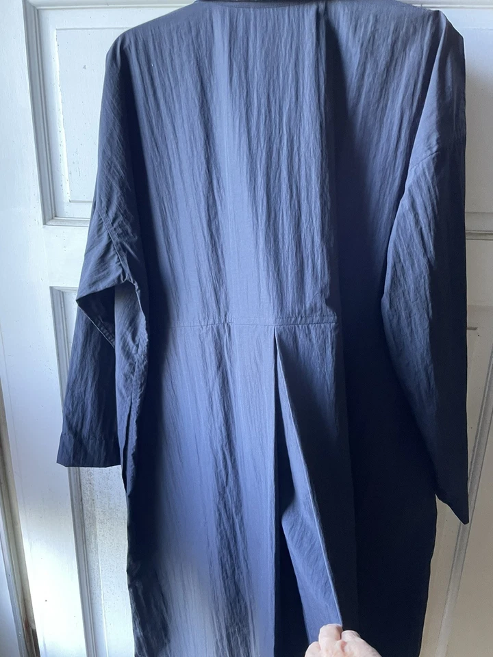 NWT Bergdorf Goodman eskandar Wide A-Line Back Pleat Coat Navy Dark Size 0 - Image 4 of 4